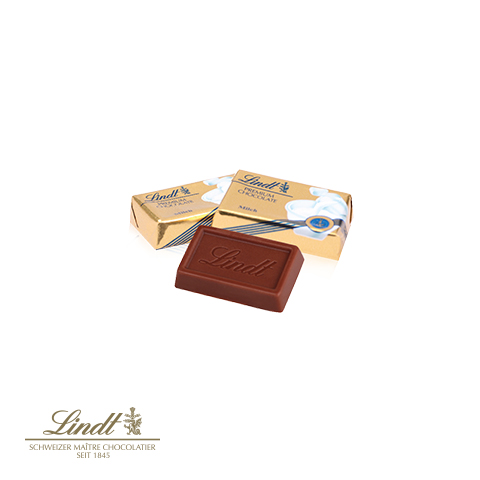 Product Image for Adventskalender Weihnachtshaus "Exklusiv" mit Lindt Schokolade